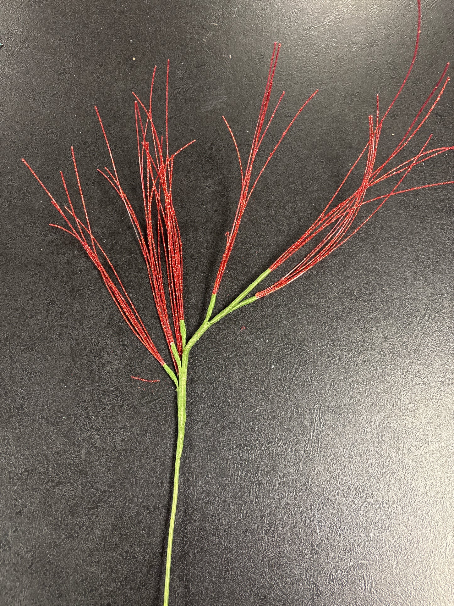 Red Glitter Spray - Pack of 10