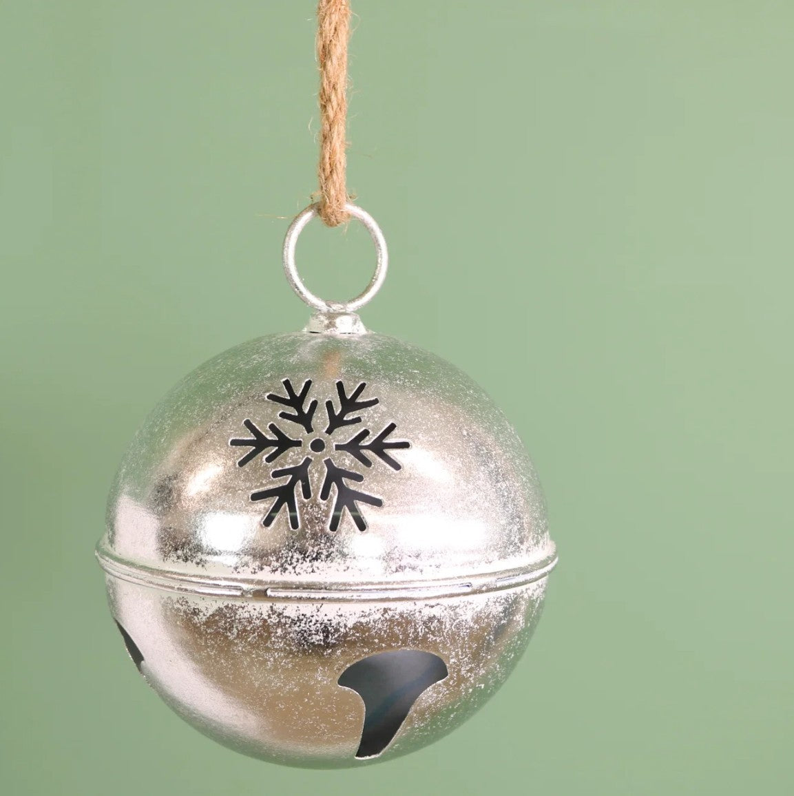 Iron Christmas bell with hanger - 1pc