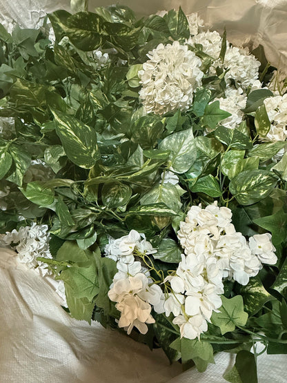 Tonne Bag Assorted Hydrangeas and ivy garland - 1 BAG