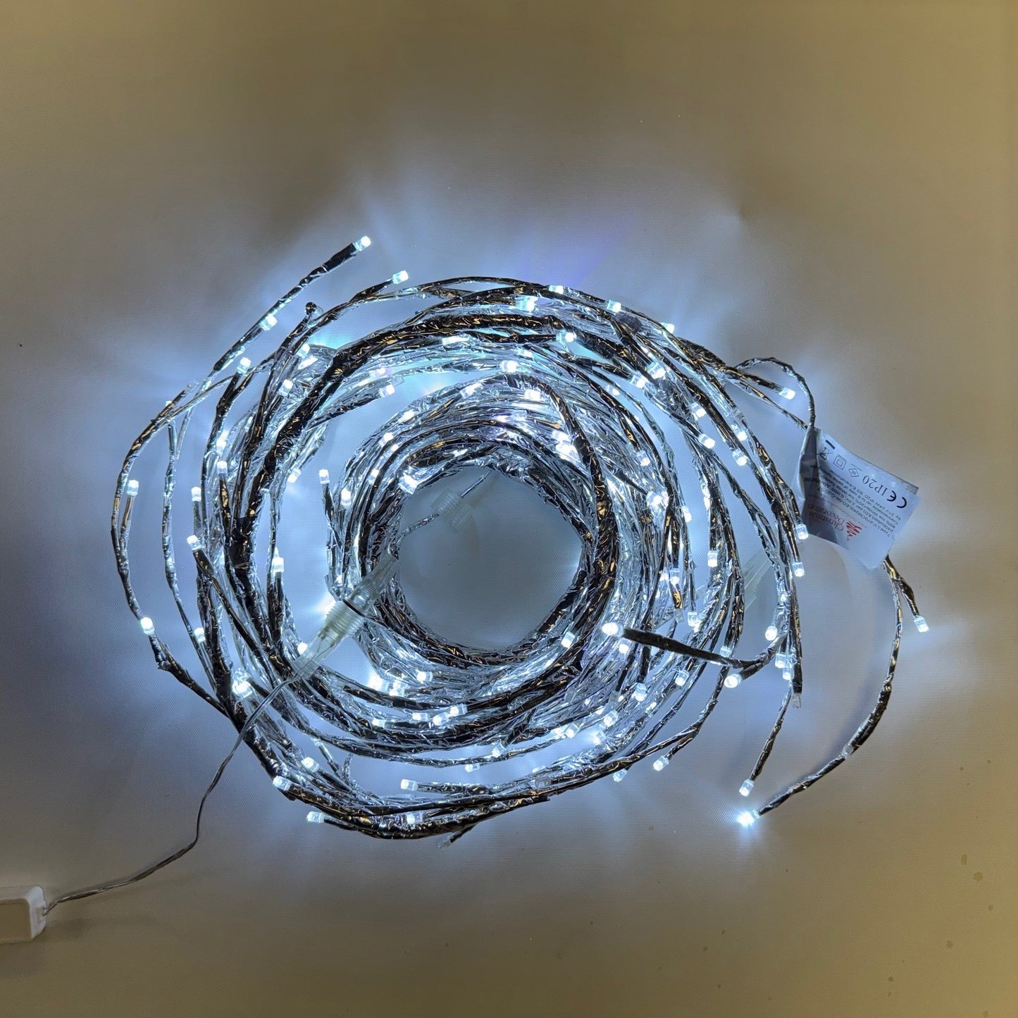 Twig Light - 300 Ice-White LEDs -1pc